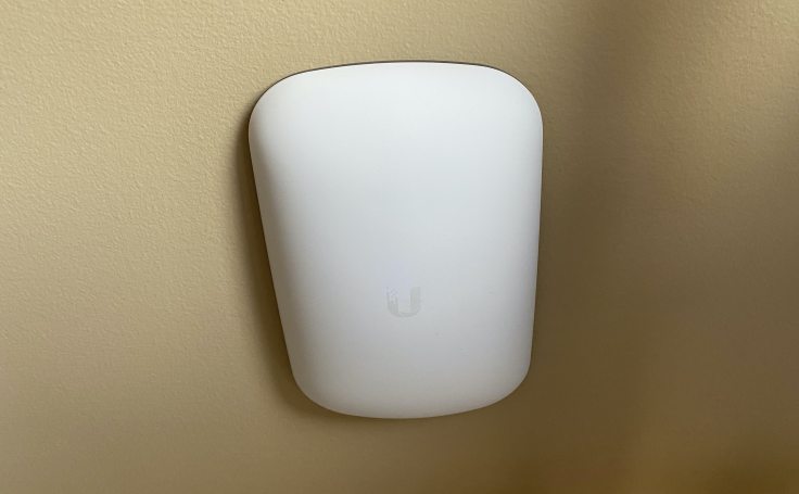 Unifi Wifi extender "Beacon HD"